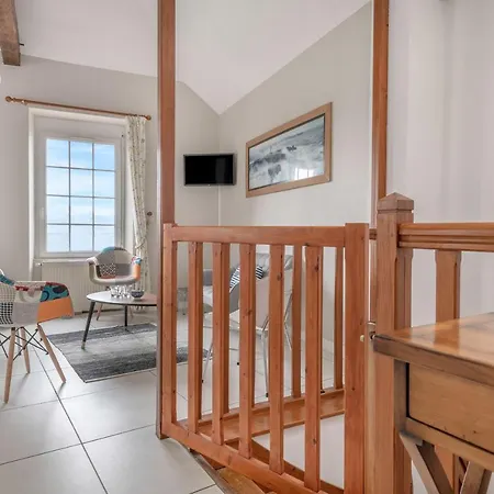 A Vue Vieux Port Et Chateau شقة
